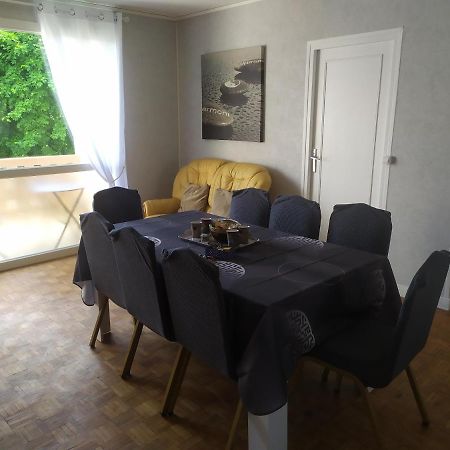 Appartement 8 Couchages 3 Chambres Sens Exterior foto